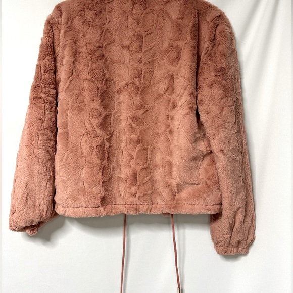 CUPIO ROSE PINK PLUSH JACKET - Picture 4 of 6